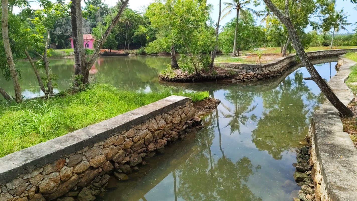 https://sharanagati-yogahaus.com/assets/photos/01-bearbeitet.jpg